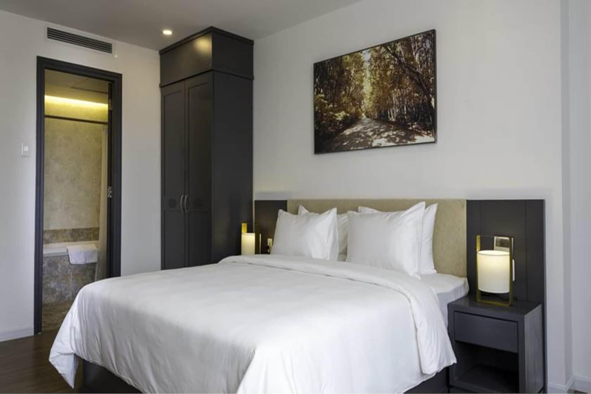 Calista Sai Gon Hotel Хошимин Экстерьер фото