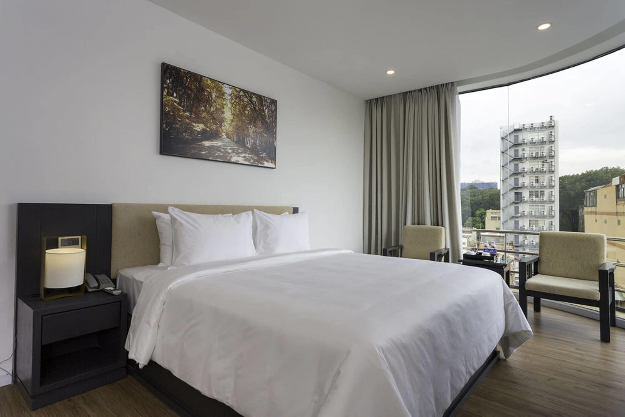 Calista Sai Gon Hotel Хошимин Экстерьер фото